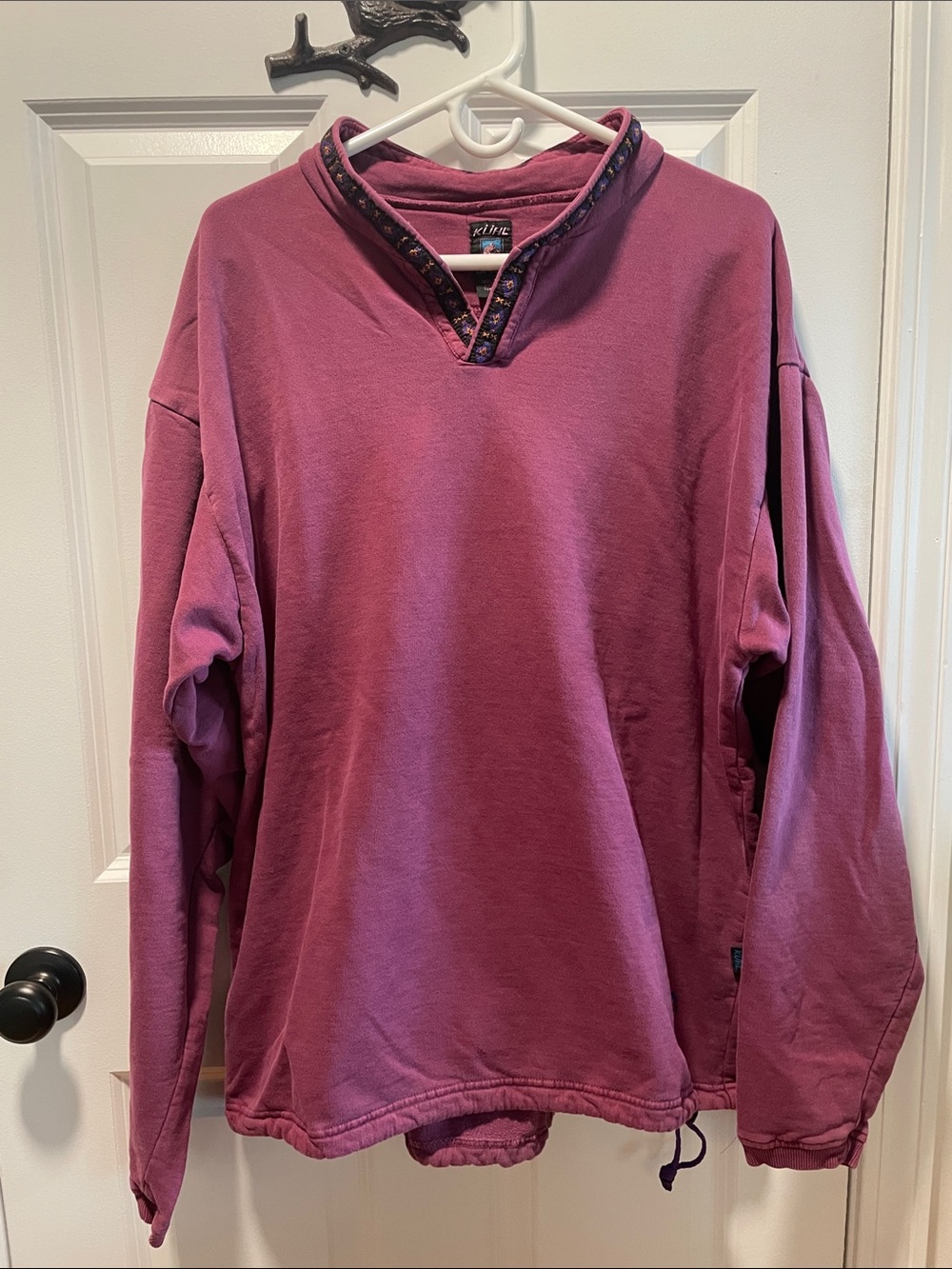 Vintage-Inspired Men's Kuhl Pullover Sweater with Draw String Waist- Plum